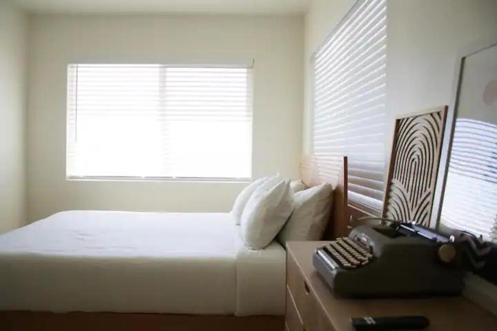 Holiday home Serene Modern Backdoor With Great Wifi, Games, Movies, Patio Seating And Bbq Easy Access To North Joshua Tree National Park In 10 Minutes Twentynine Palms
